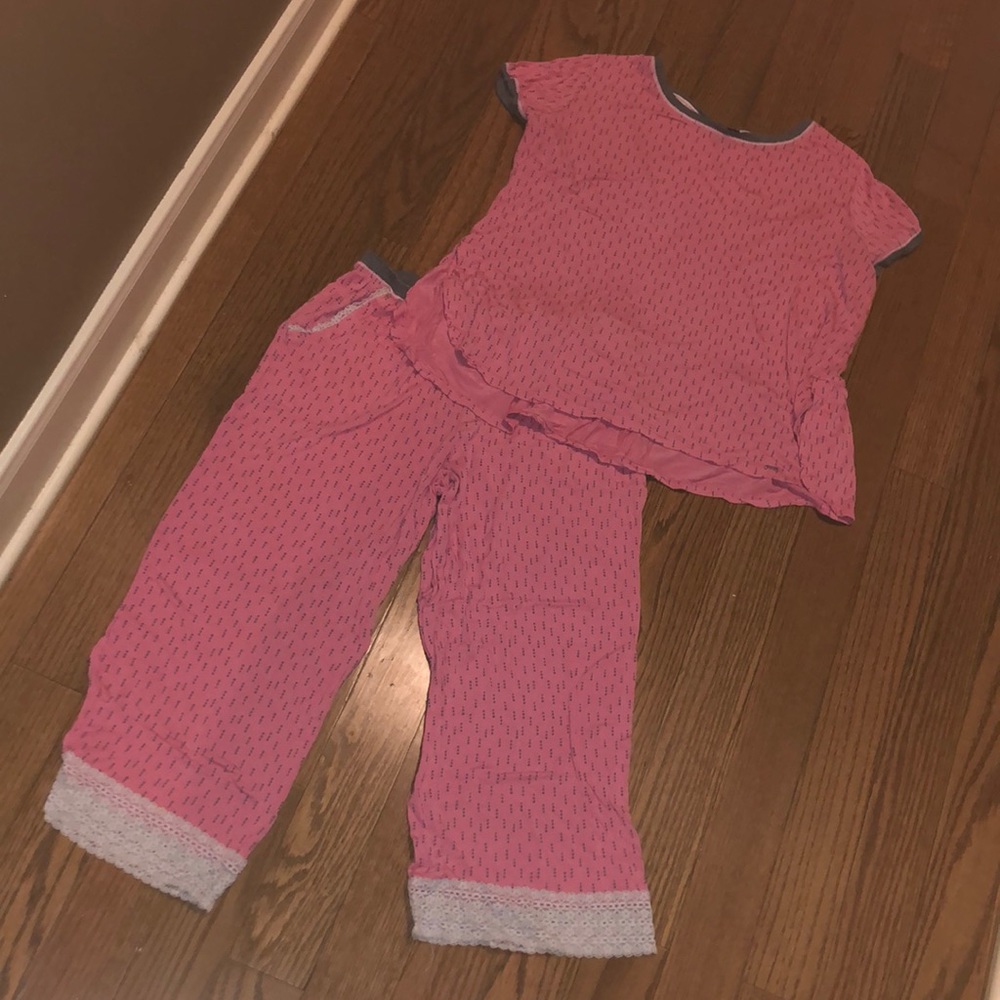 Super soft and comfy loungewear/sleepwear pink and gray Size M